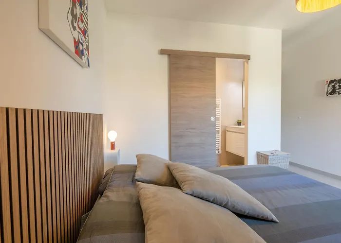 Nyaraló Akemi By Interhome